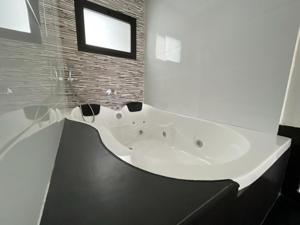 Lev Eilat Suites Eksteriør bilde